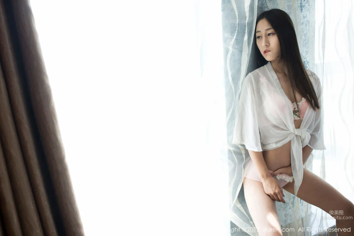 Yuhan Iris "Student Uniform + Petal Lingerie" [XiuRen] No.802 Photo Set photo 16