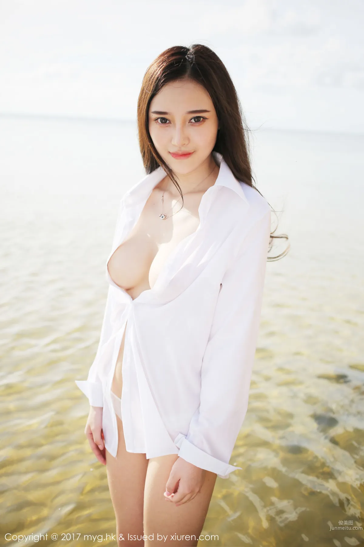 Tang Qier il, Seaside White Shirt and Short Skirt Series [MyGirl] VOL.259 Photo Set photo 30
