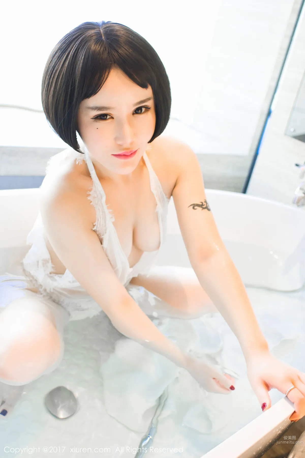 You Xi, Lace Bathtub Wet Body + Pink Embroidered Lingerie [XiuRen] No.770 Photo Set photo 38