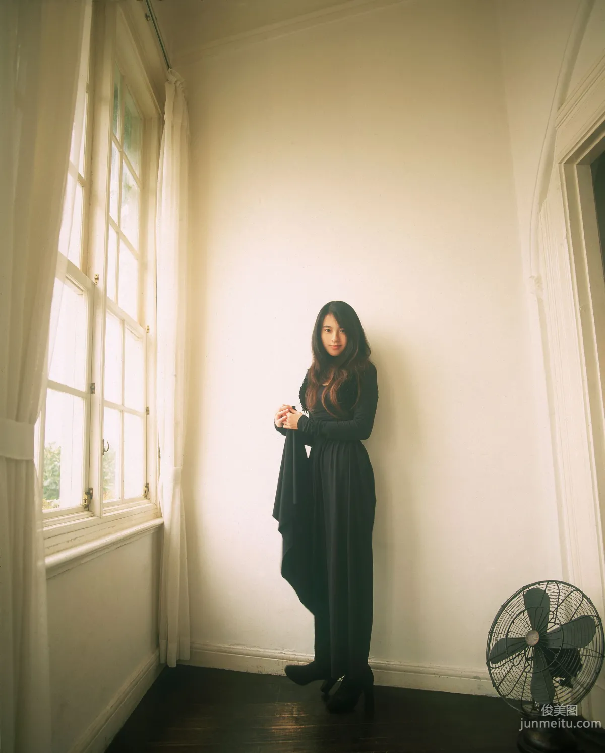 [NS Eyes] SF-No.576 Maki Sakai 坂井真紀 寫真集 7
