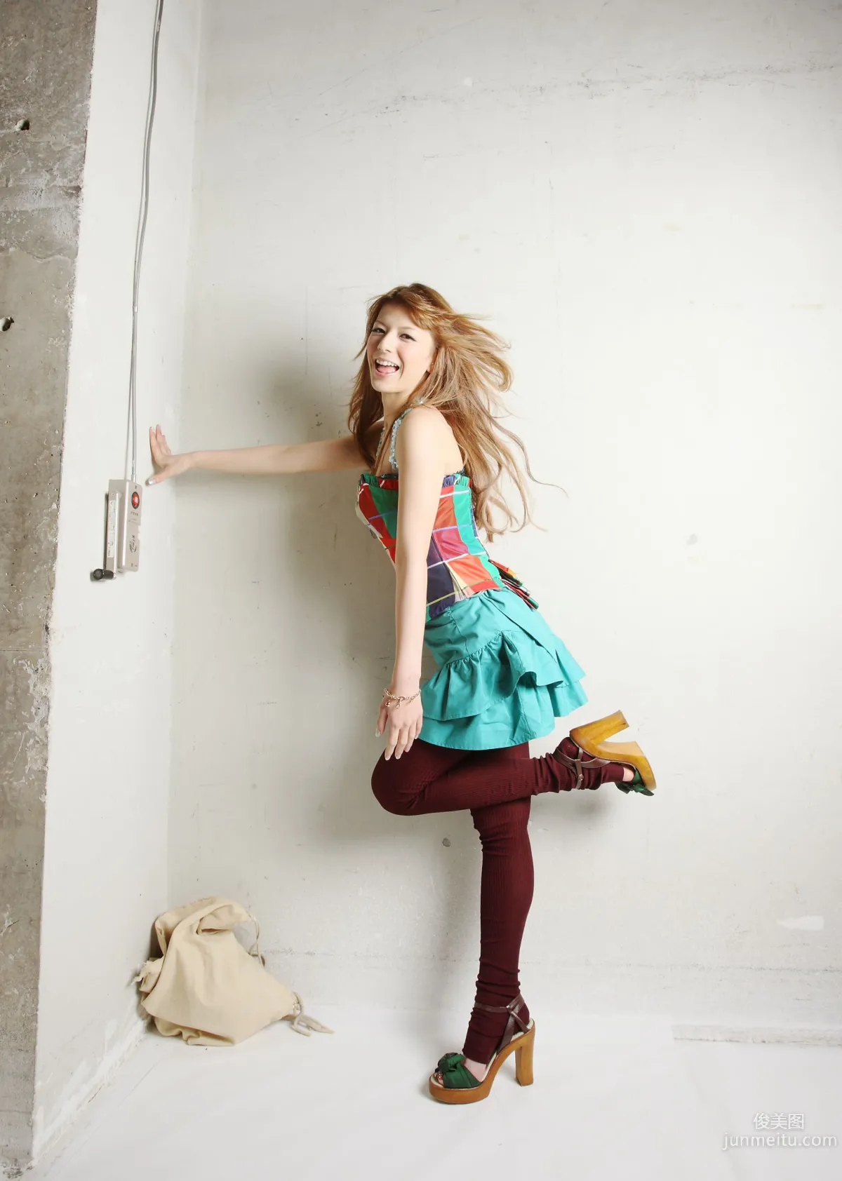 [NS Eyes] SF-No.512 Suzanne スザンヌ/山本纱衣 写真集6