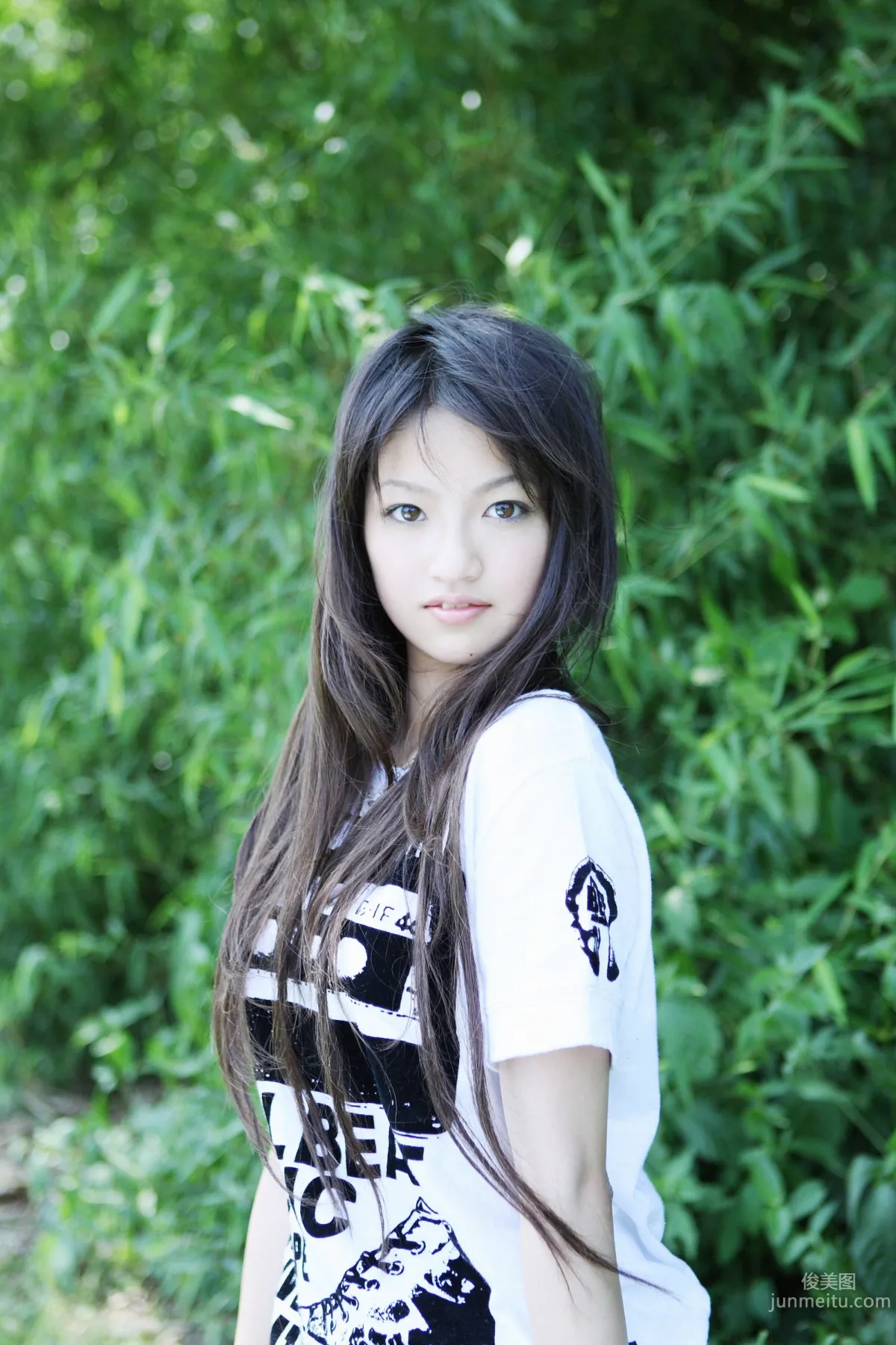 [NS Eyes] SF-No.507 Emika Sagesaka 提坂笑加 寫真集 21