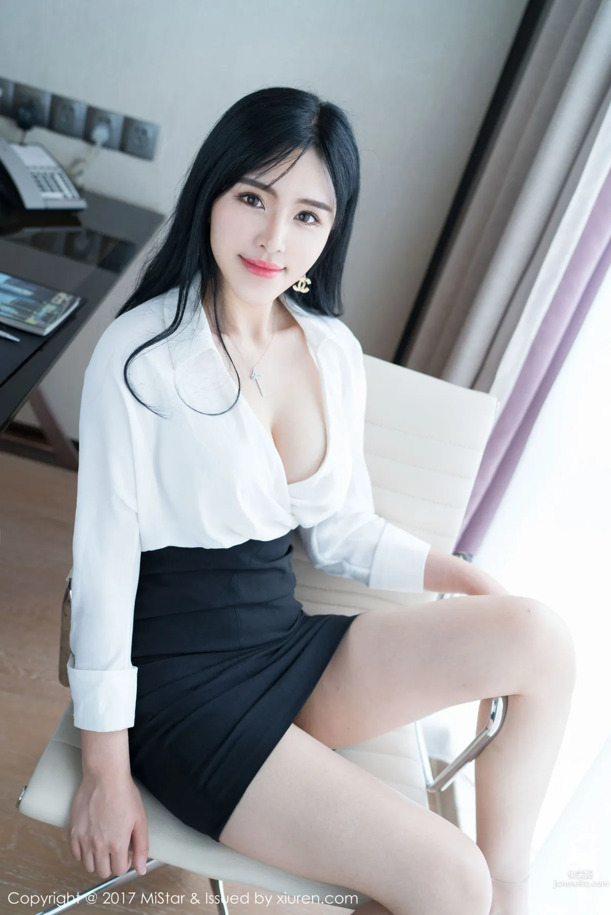 Liu Yuer Sexy OL Secretary Series [MiStar] VOL.172 Photo Set photo 15