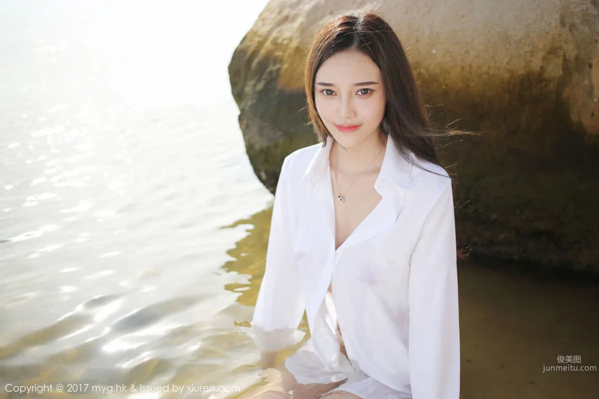 Tang Qier il, Seaside White Shirt and Short Skirt Series [MyGirl] VOL.259 Photo Set photo 24