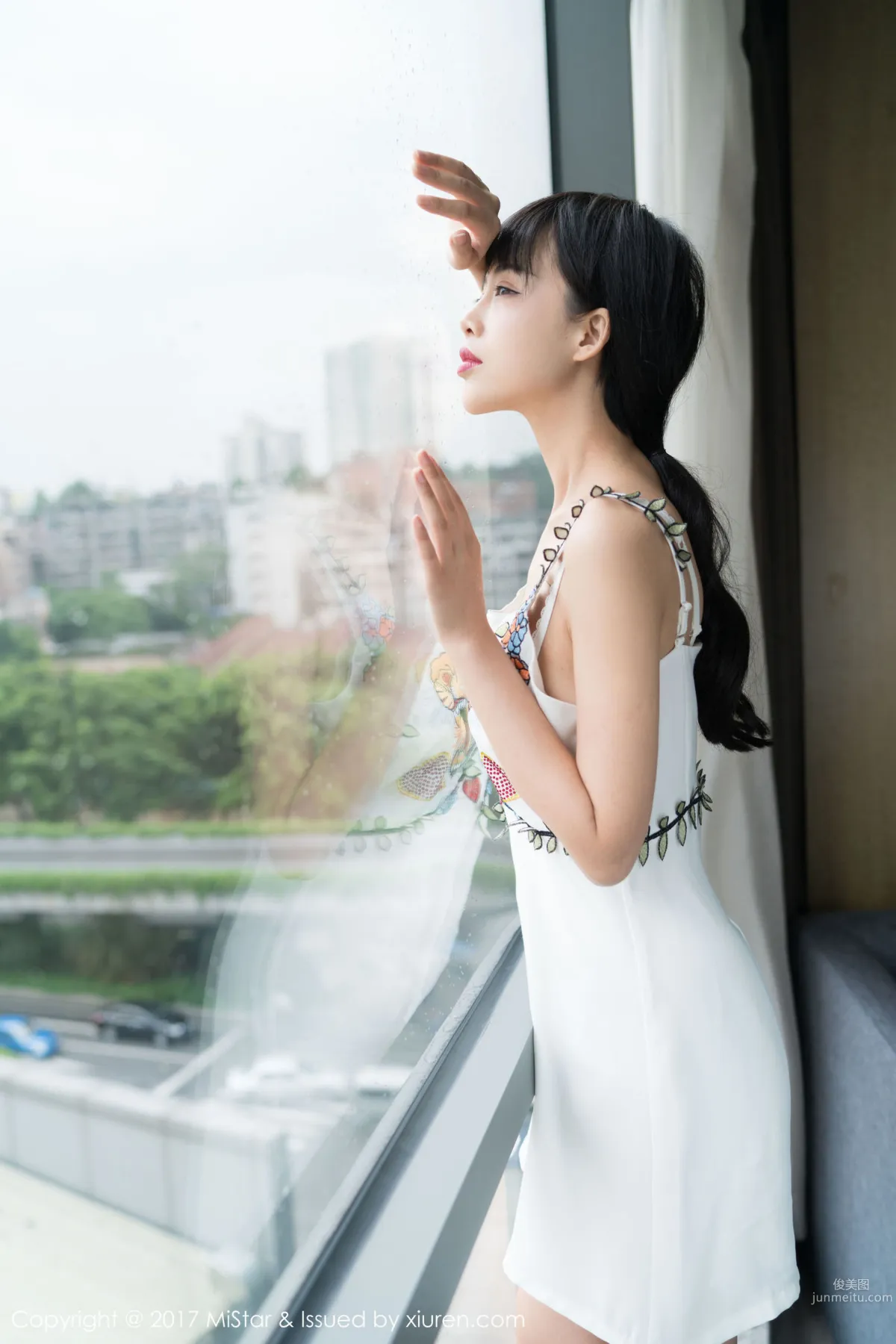 Tall Beauty @ Mote Zhouzhou [MiStar] VOL.183 Photo Set photo 24