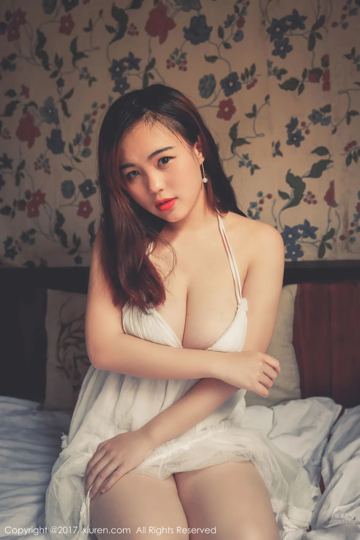 Miai Demon, Baby Face and Big Bust Dreamy Girl Seductive Private Shoot [XiuRen] No.744 Photo Set photo 30