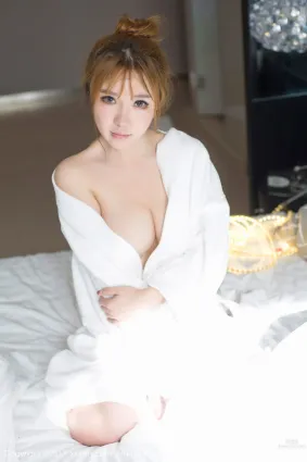小公舉Amy《渾圓白皙美女圓乳細腰模特》 [秀人網XIUREN] No.778 寫真集