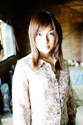 [NS Eyes] SF-No.412 内山理名 Rina Uchiyama 寫真集