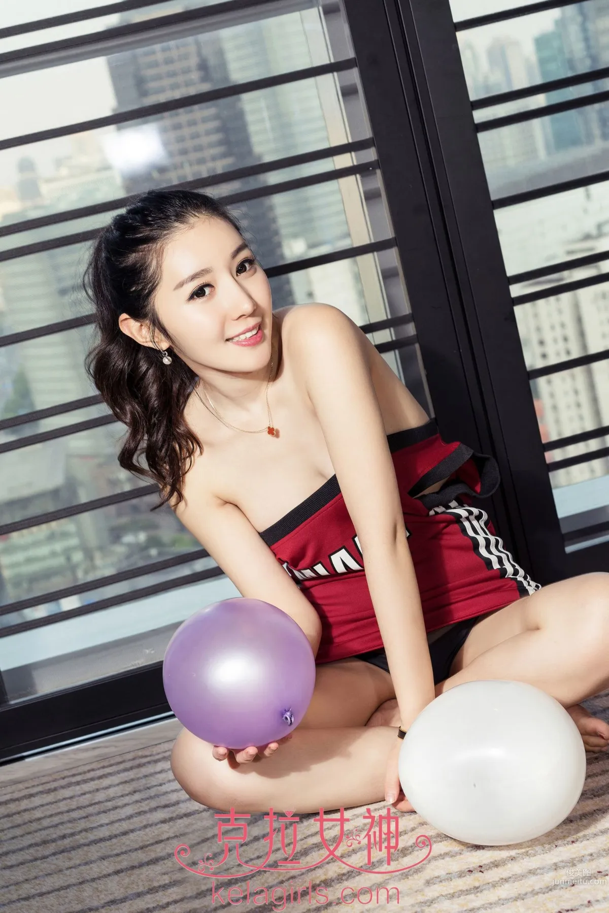 高子琁《NBA女神球迷》 [克拉女神] 寫真集 2