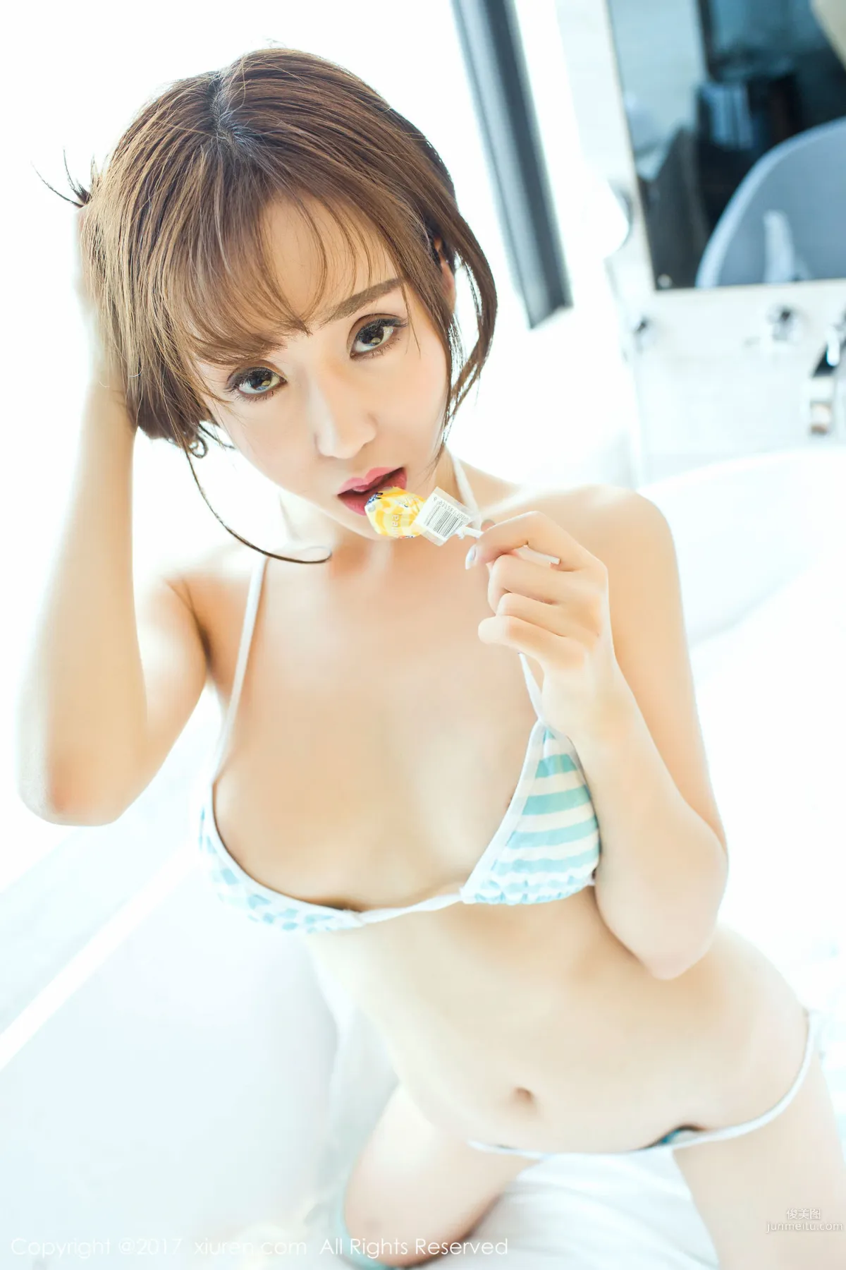 Gu Can, Blue and White Striped Three-Point Underwear + White Sexy Underwear [XiuRen] No.746 Photo Set photo 12