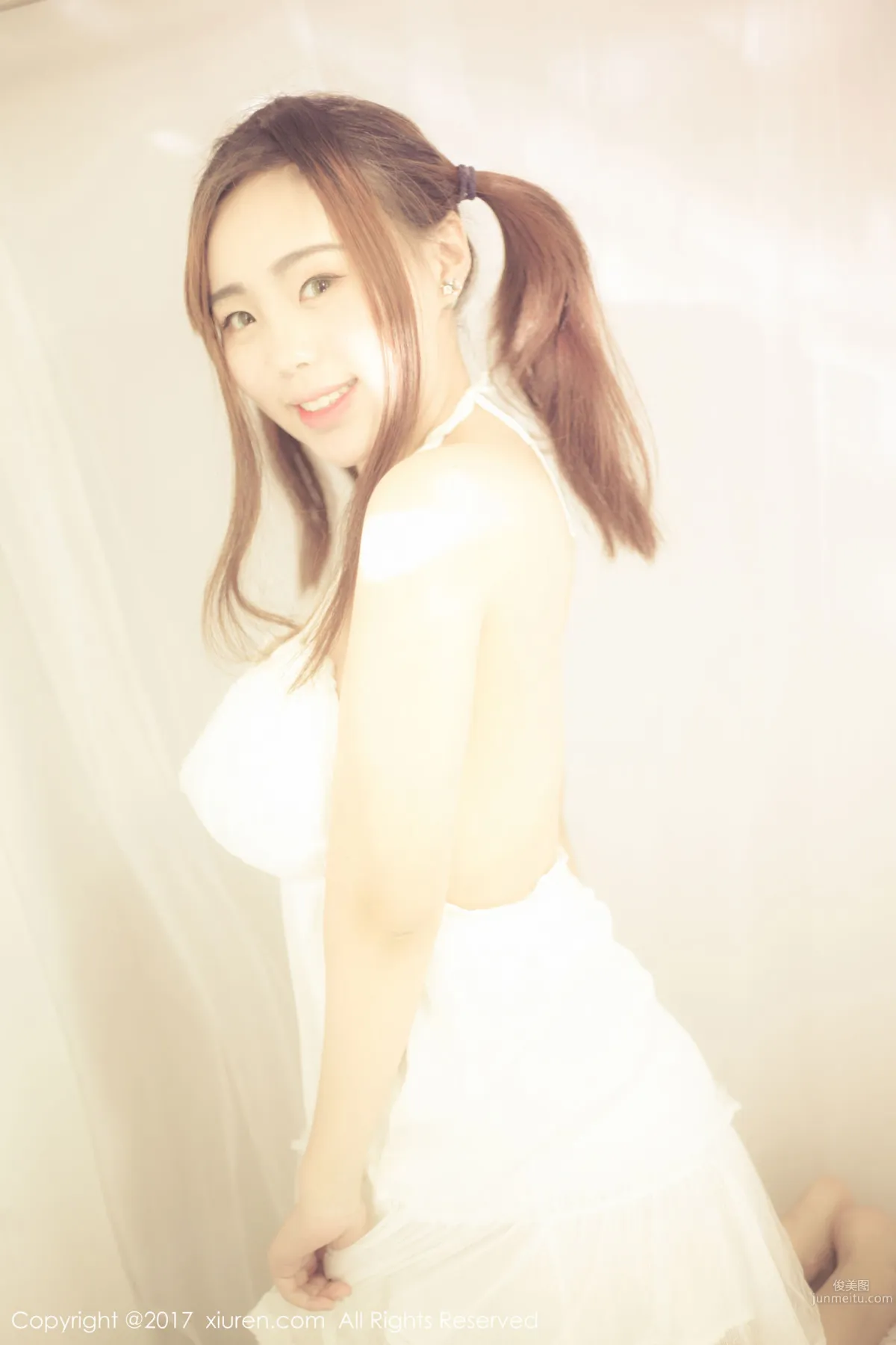 Miai Demon, Baby Face and Big Bust Dreamy Girl Seductive Private Shoot [XiuRen] No.744 Photo Set photo 14