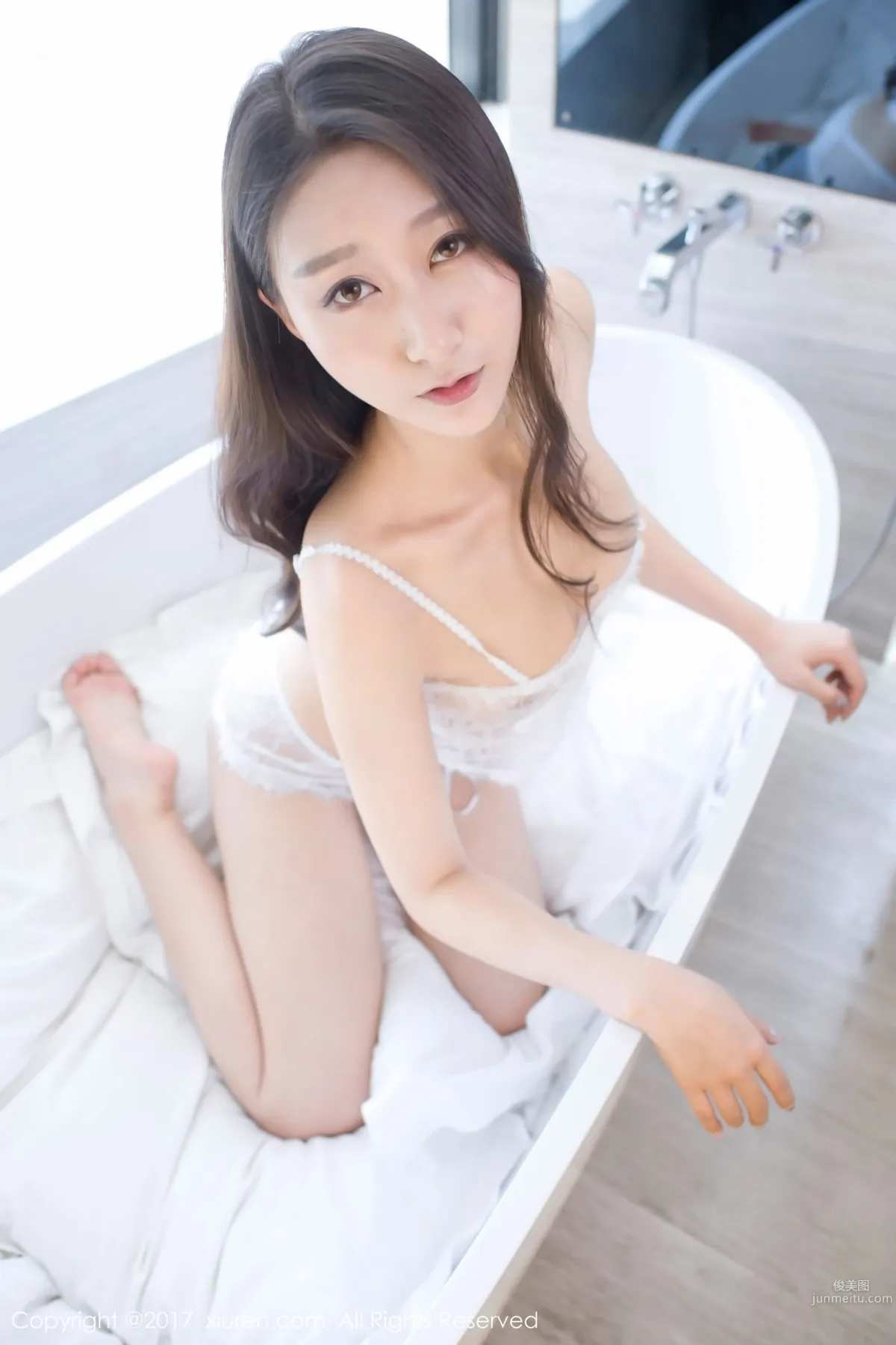 Zhao Xier "Bathtub Camisole Lace + See-Through School Uniform" [XiuRen] No.776 Photo Set photo 14