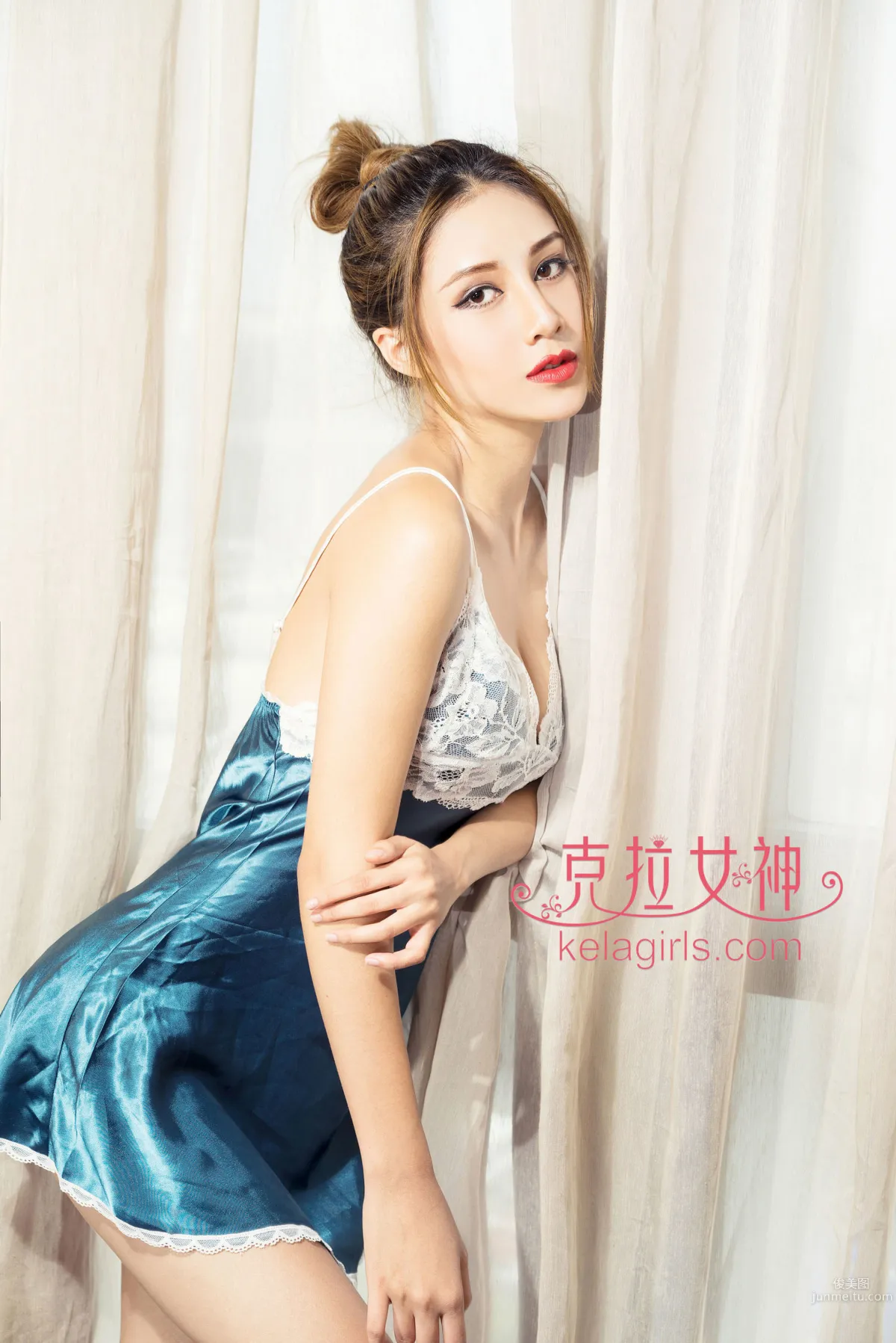 Abby《蓝丝夜寝春遗梦》 [克拉女神] 写真集2