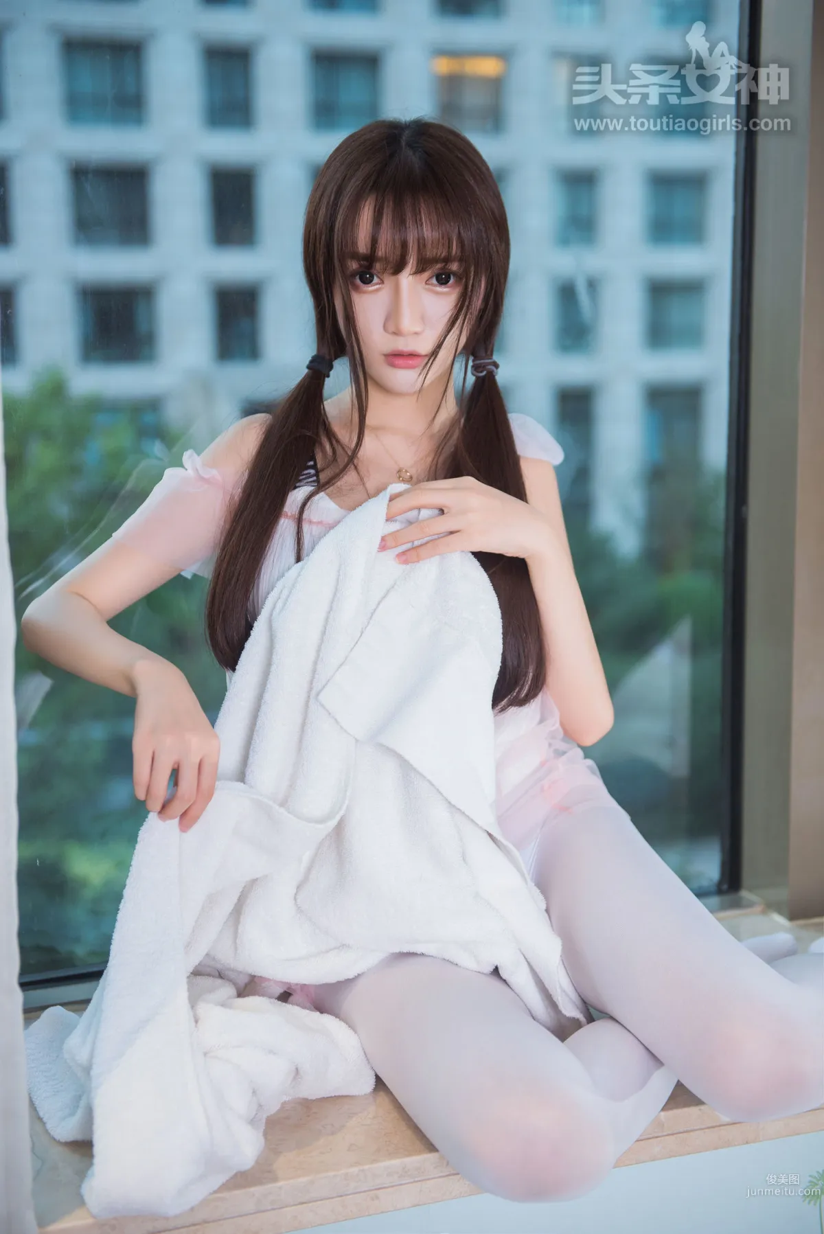 Xiao Rujing White Socks Human Story [TouTiao Goddess] Photo Set photo 24