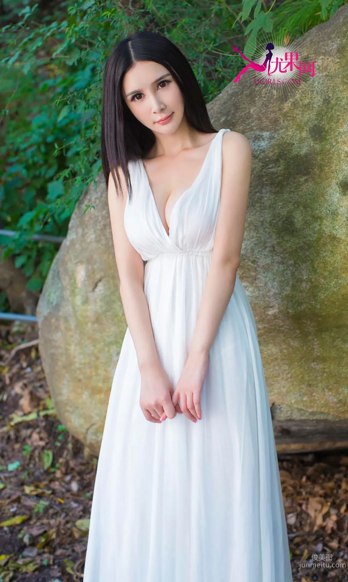 Gu Xinyi, Wind Blows the Fairy Fluttering and Rising [Ugirls App] No.139 Photo Set photo 32