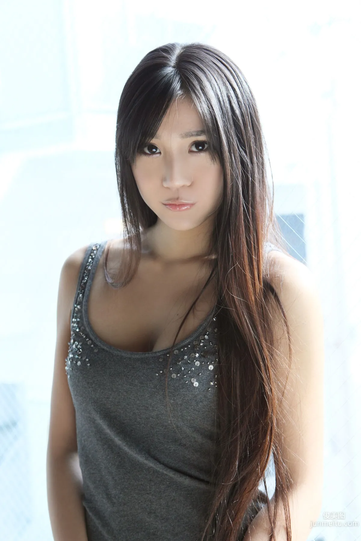 [NS Eyes] SF-No.582 Miri Miyasaka 宮阪繪美裡 寫真集 24