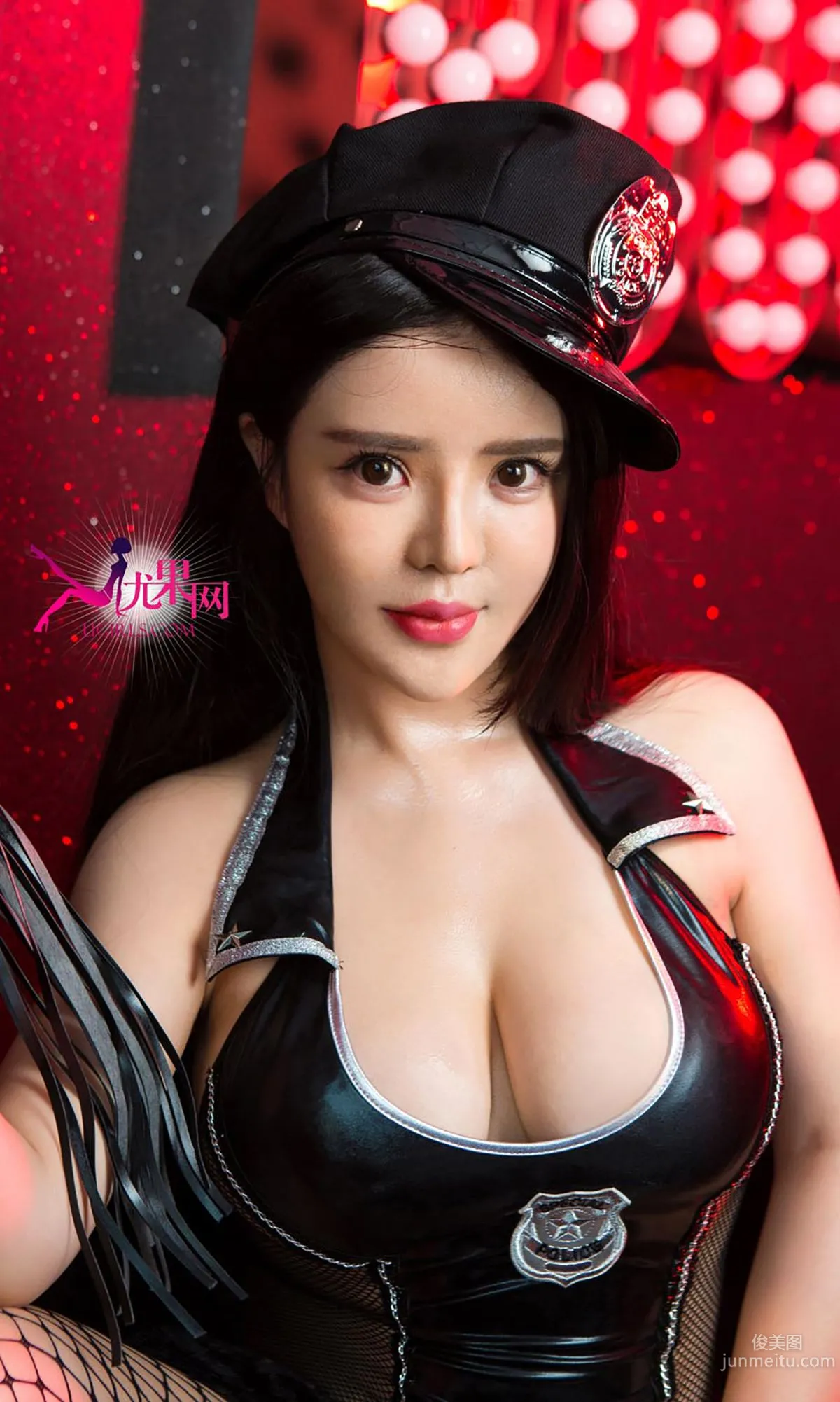 Ni Zixin "Heart" Police Story [Ugirls App] No.143 Photo Set photo 36