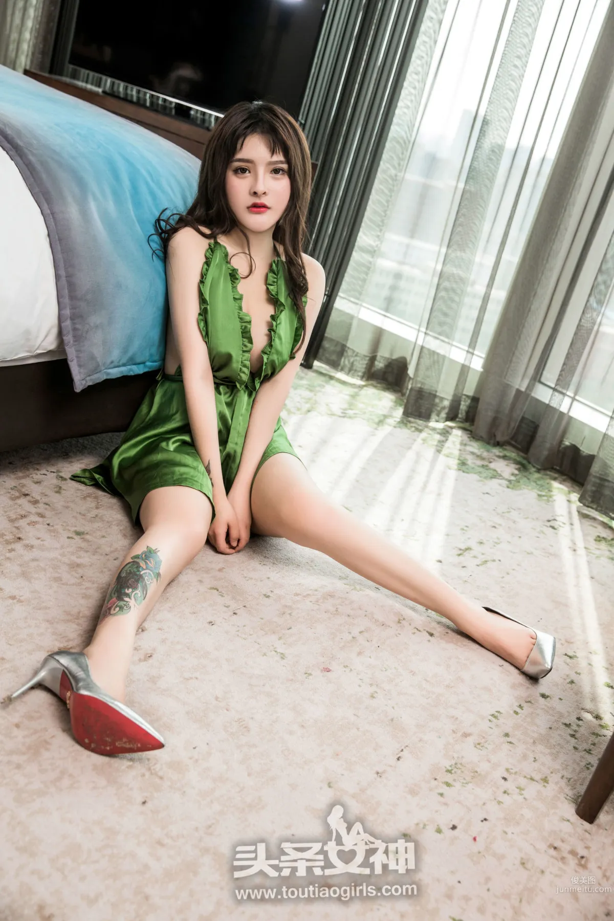 Yang Manni, Green Little Demon [TouTiao Goddess] Photo Set photo 9