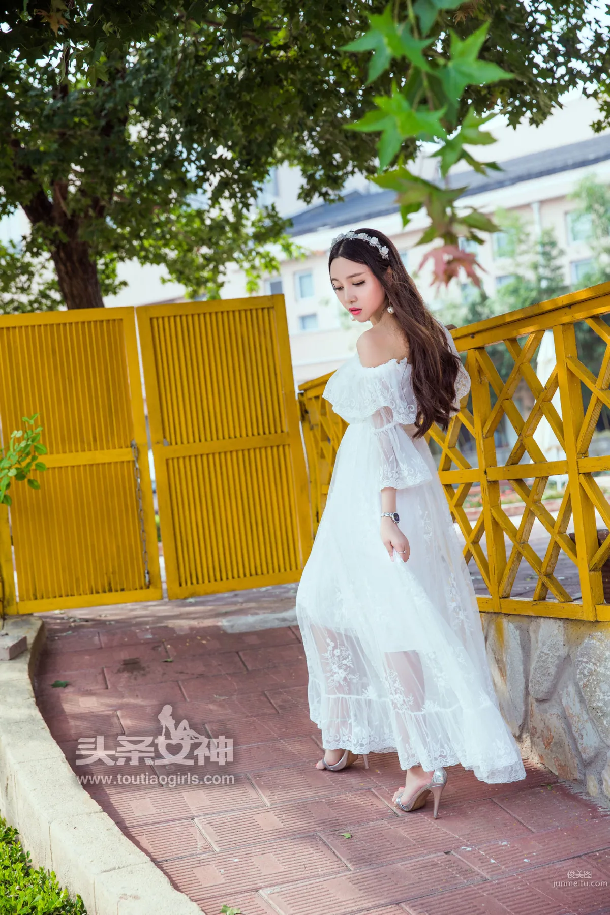 李梓熙《花花仙子》 [头条女神] 写真集3