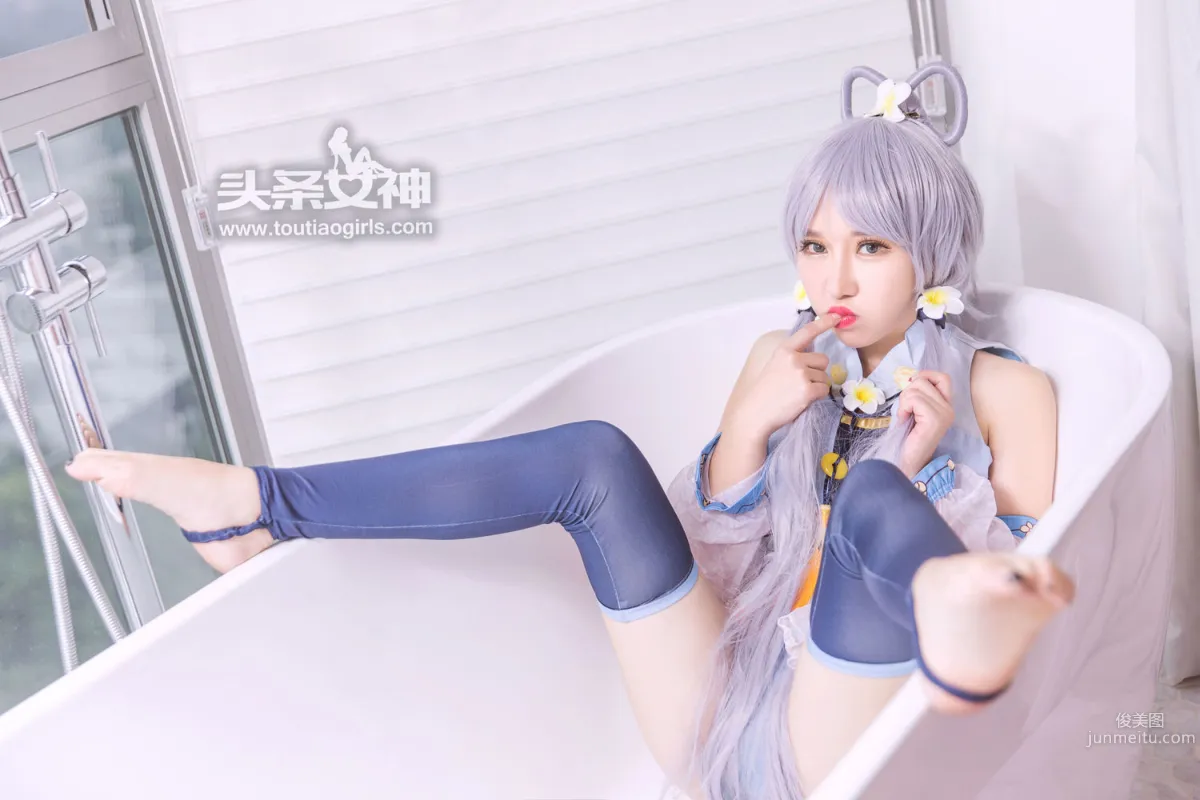 欣欣《天依娃娃》 [头条女神] 写真集12