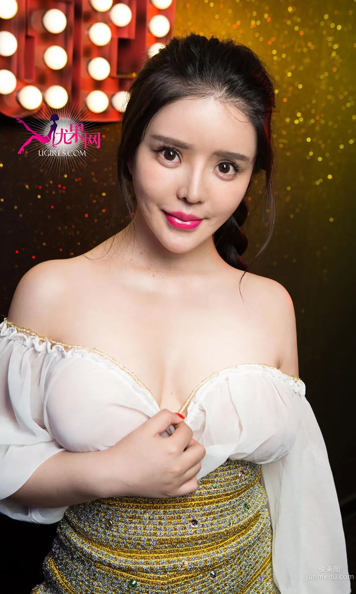 Ni Zixin Sparkling and Lovable [Ugirls] No.178 Photo Set photo 7