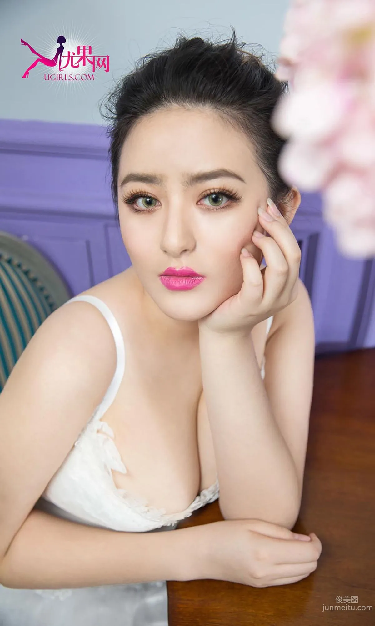 Yi Man, Bursting with Joy [Ugirls App] No.201 Photo Set photo 11