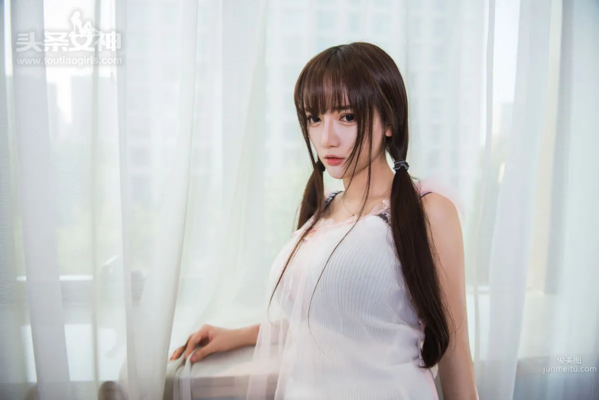 Xiao Rujing White Socks Human Story [TouTiao Goddess] Photo Set photo 5