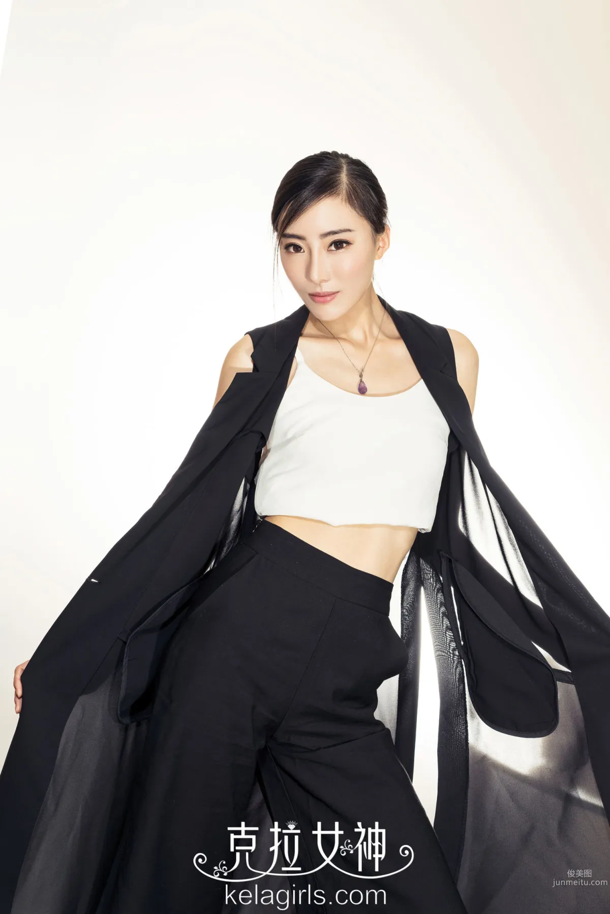 颖儿《超模情报员》 [克拉女神] 写真集16