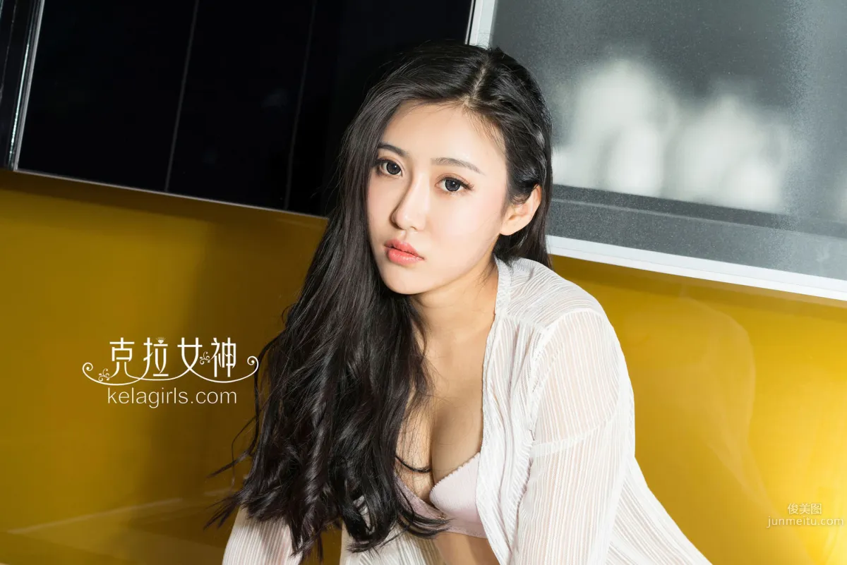 周子瑶《翘臀小妖精》 [克拉女神] 写真集28
