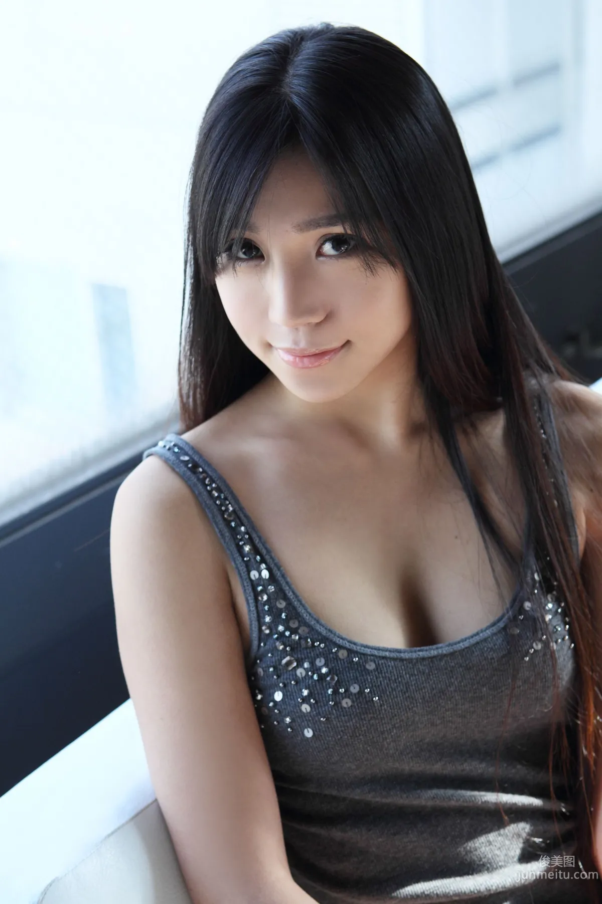 [NS Eyes] SF-No.582 Miri Miyasaka 宮阪繪美裡 寫真集 26