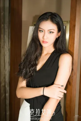 婉月《T台女王》 [克拉女神] 寫真集