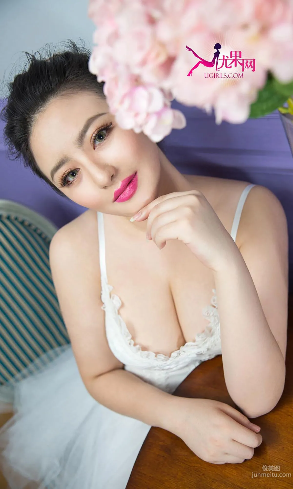 Yi Man, Bursting with Joy [Ugirls App] No.201 Photo Set photo 10