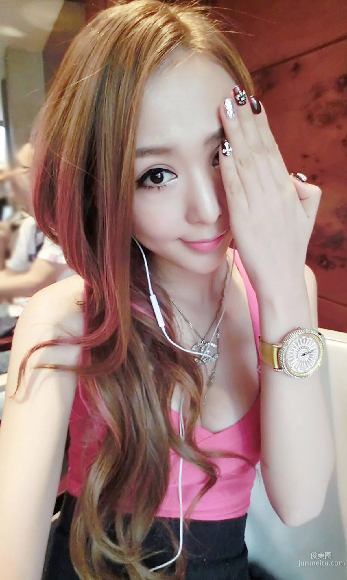 Liu Jiaqi 'The Fusion of Purity and Sexiness' [Ugirls] No.031 Photo Set photo 3