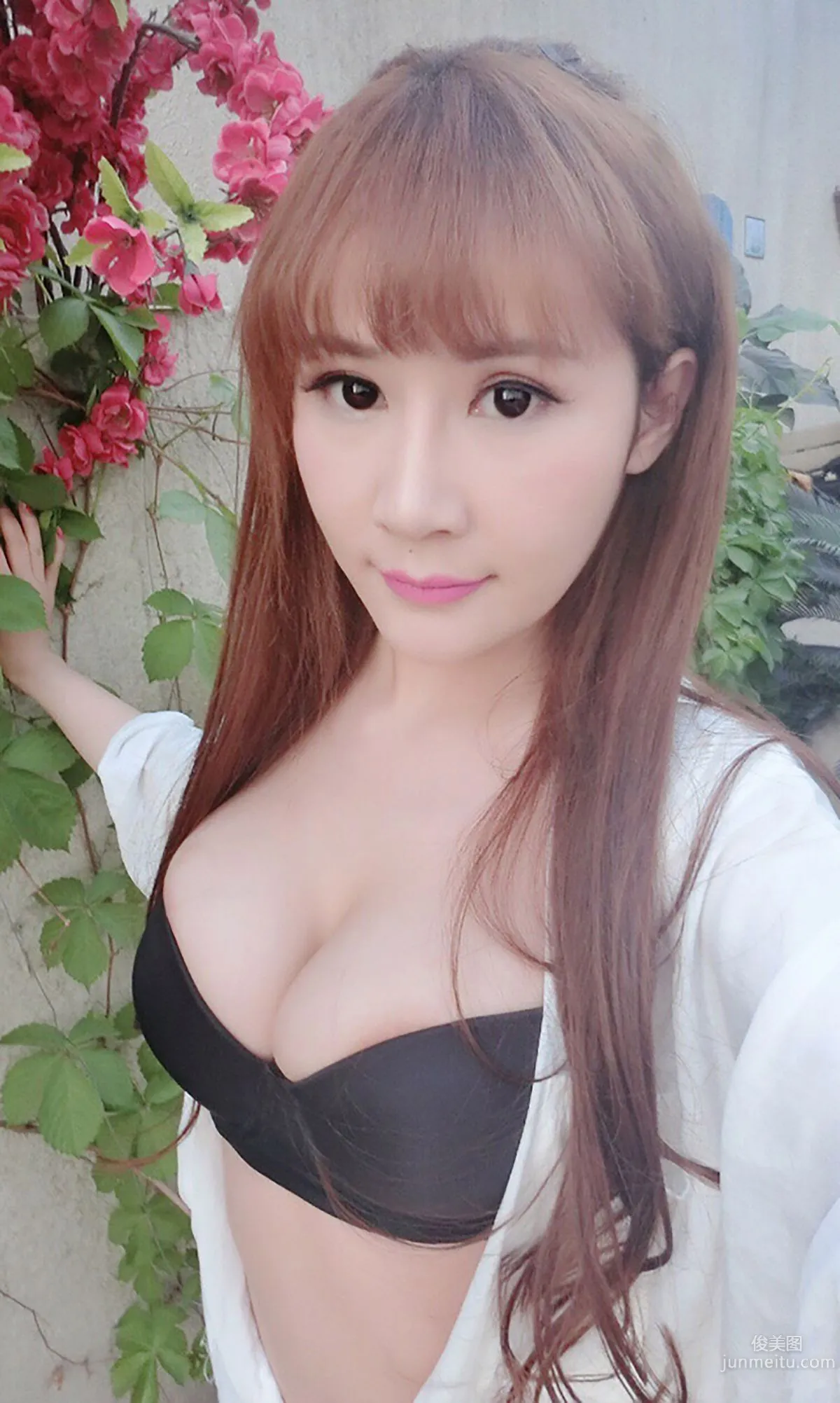 Su Keke, Bird Girl Flower Fragrance, Pretty and Lovely [Ugirls] No.062 Photo Set photo 3