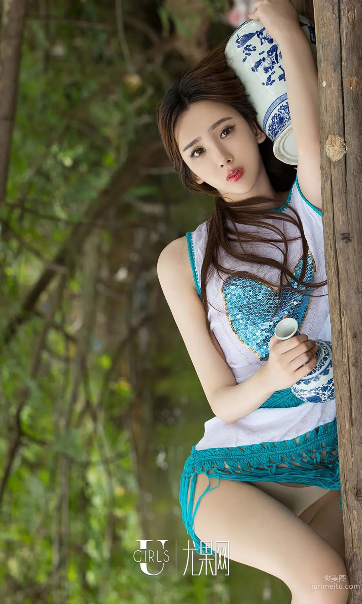 Yan Aize / Shen Jiaxi / Yu Siqi, Mid-Autumn Porcelain [Ugirls] No.484 Photo Set photo 39