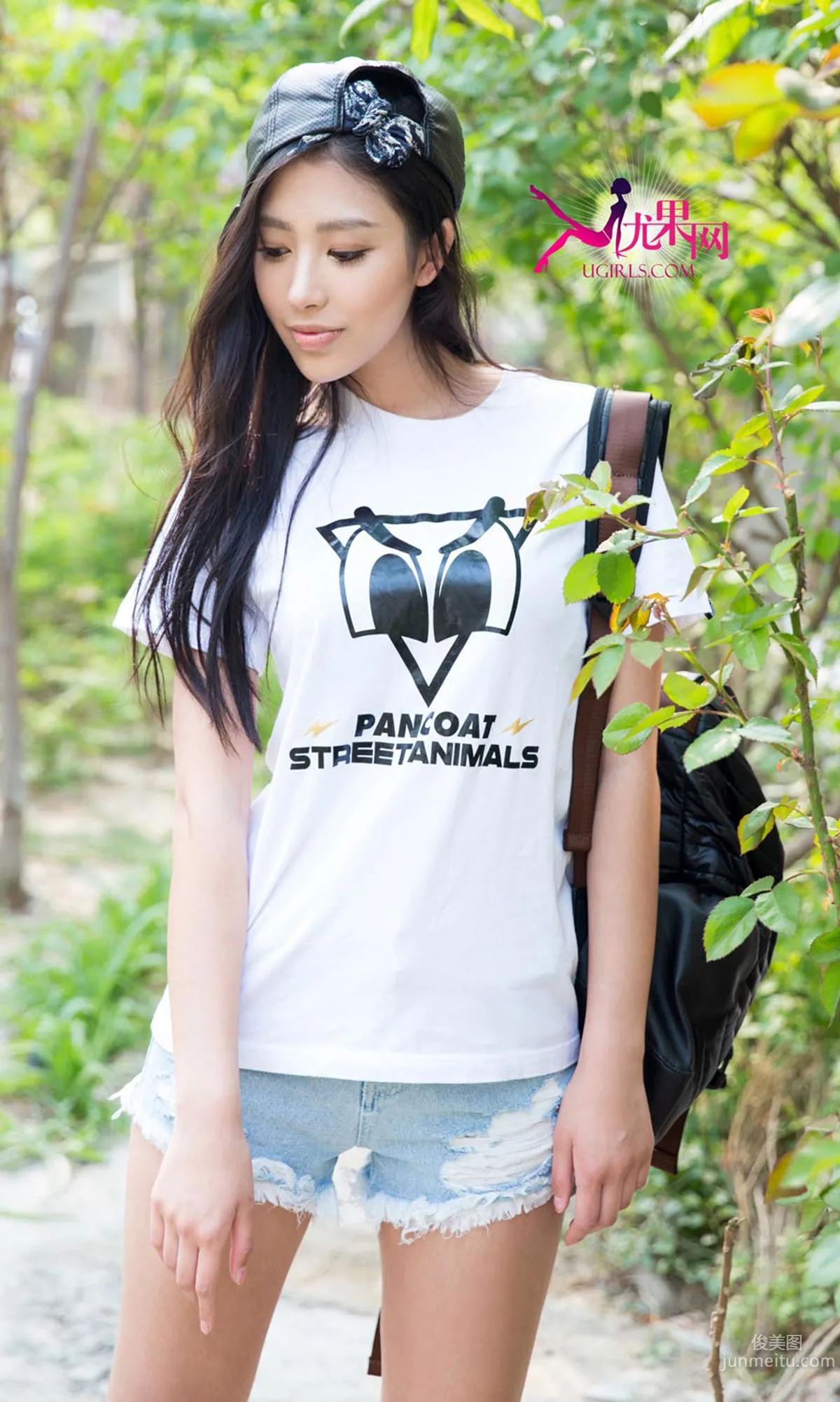 Qi Wenwen There Is a Kind of Longing Called Tranquility [Ugirls App] No.325 Photo Set photo 27