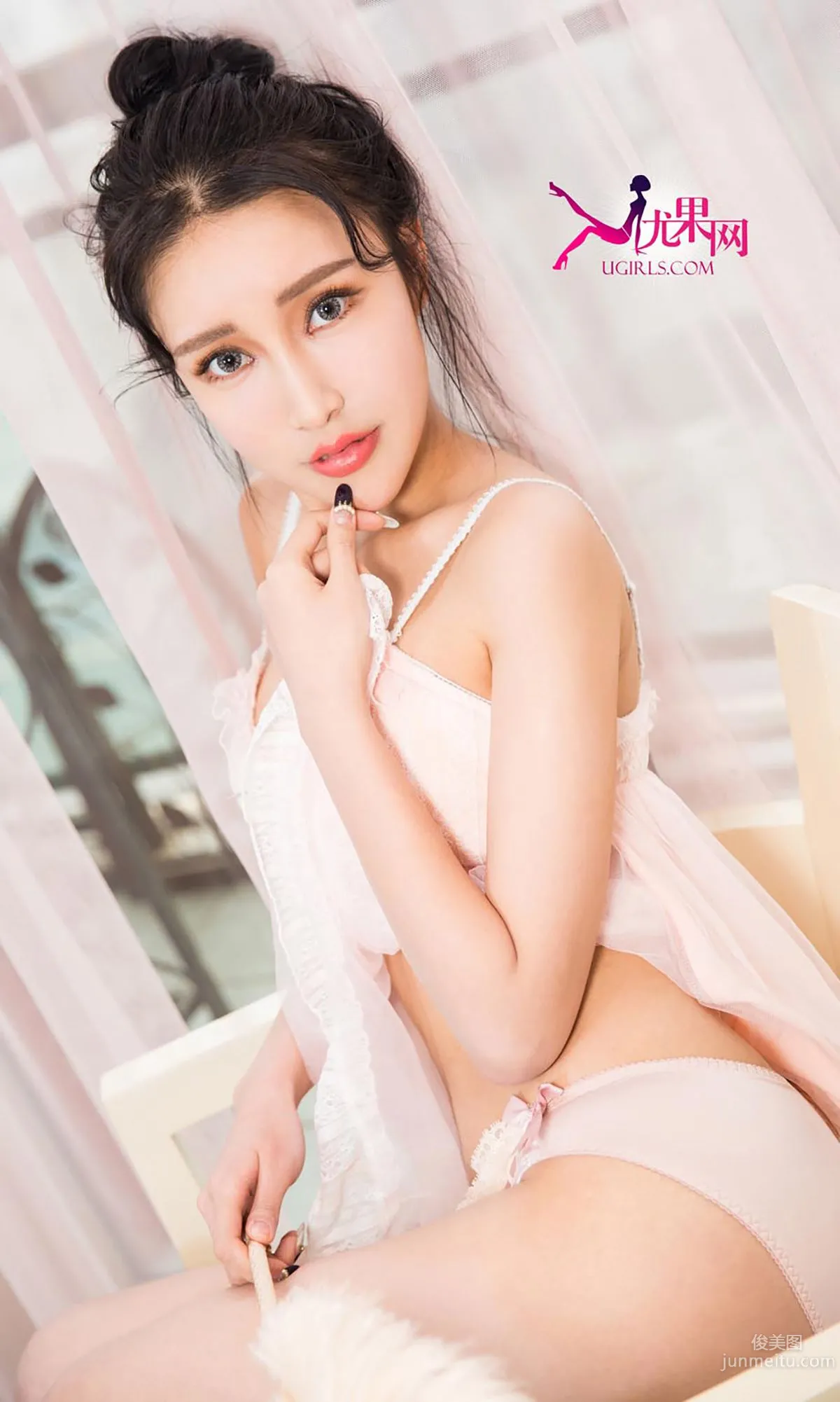Mi Nuo Naughty Little Sister Love Diary [Ugirls App] No.240 Photo Set photo 5