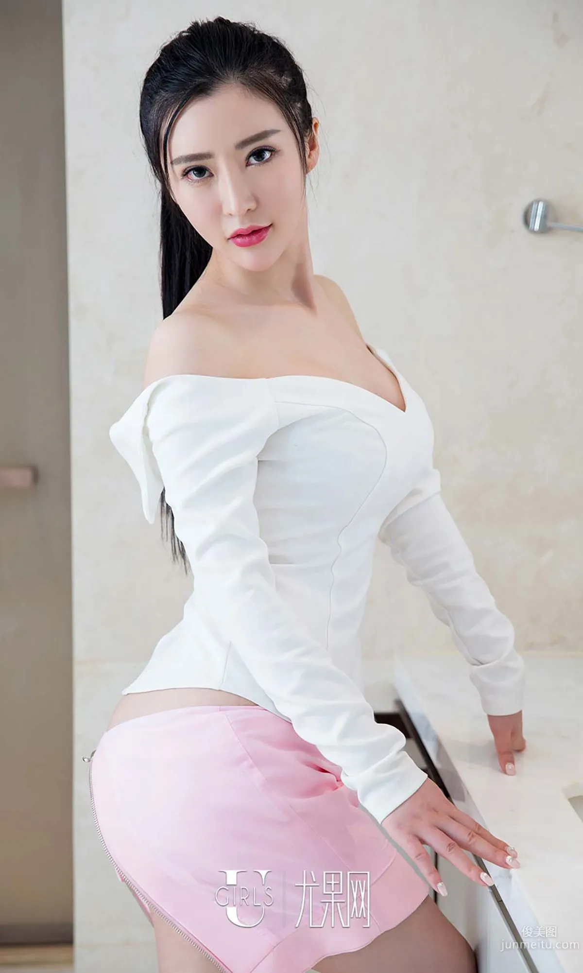 Tong Man "Vine Growth" [Ugirls App] No.392 Photo Set photo 30