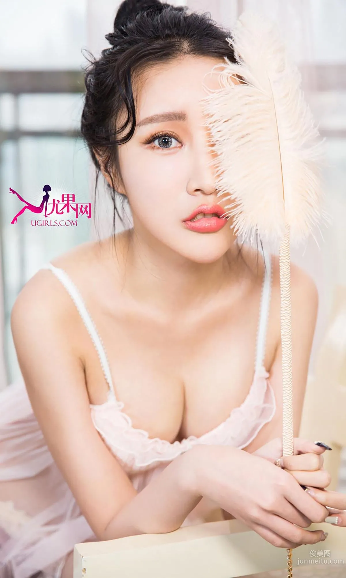 Mi Nuo Naughty Little Sister Love Diary [Ugirls App] No.240 Photo Set photo 28