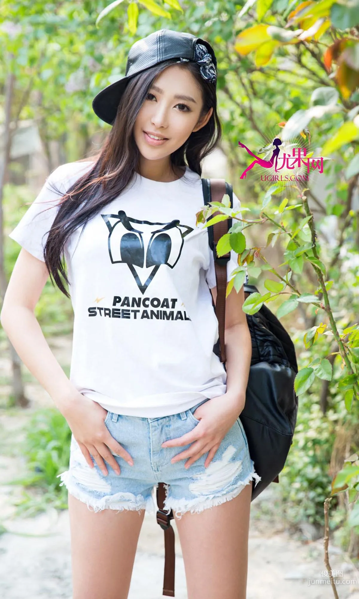 Qi Wenwen There Is a Kind of Longing Called Tranquility [Ugirls App] No.325 Photo Set photo 24