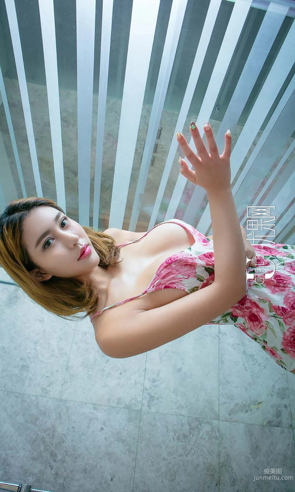 Yan Meixi Blooming Flowers [Ugirls] No.473 Photo Set photo 39