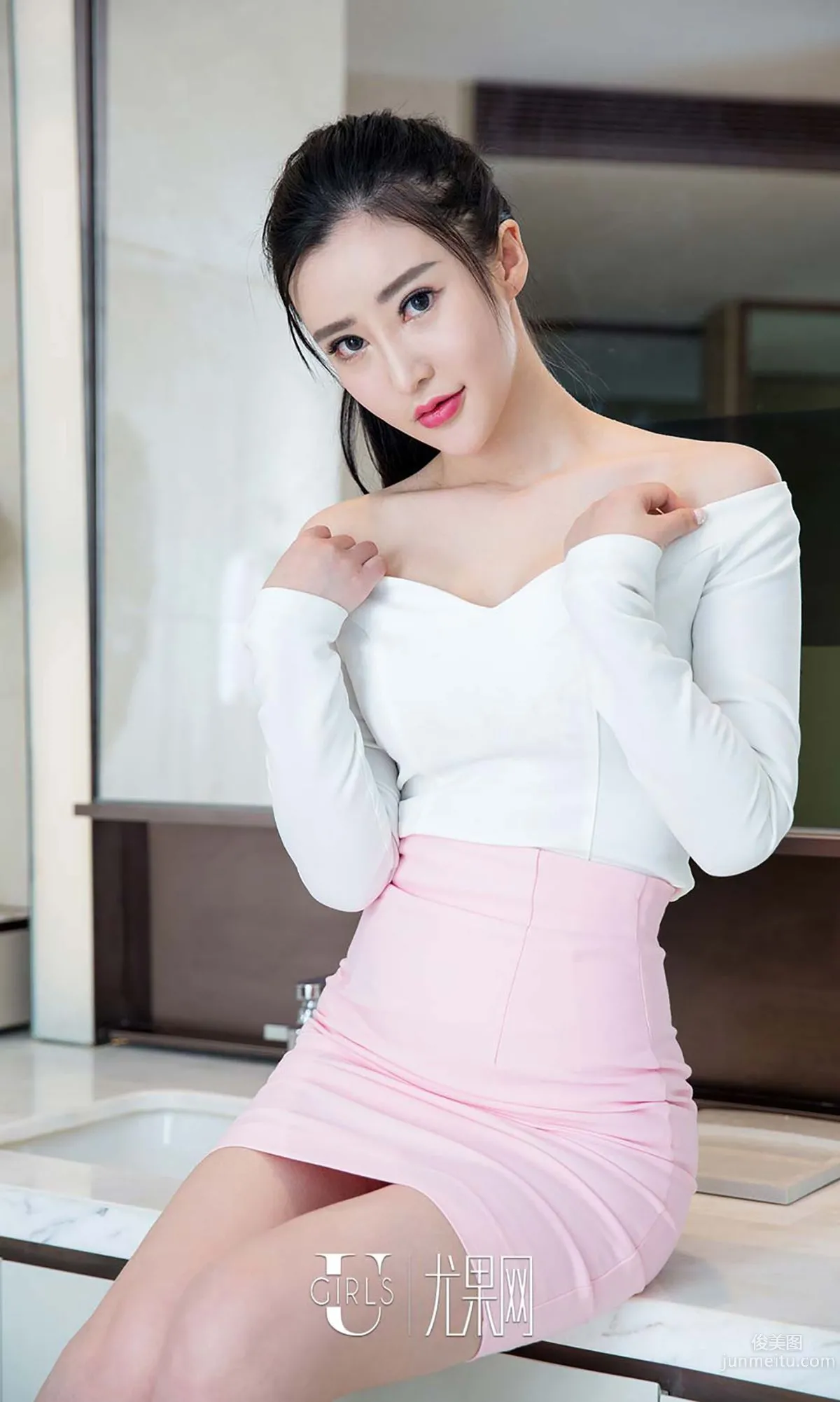 Tong Man "Vine Growth" [Ugirls App] No.392 Photo Set photo 29
