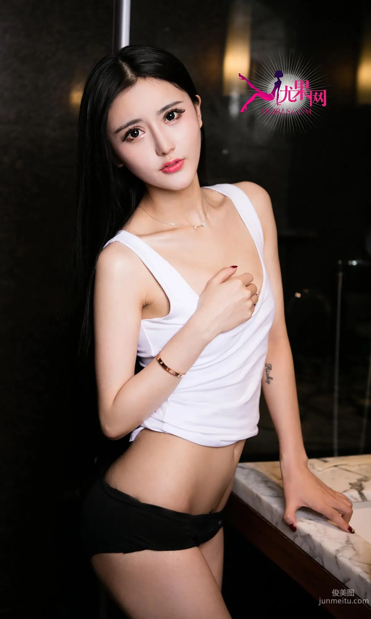 Jin Zixi 'Sweet Words' [Ugirls App] No.258 Photo Set photo 18