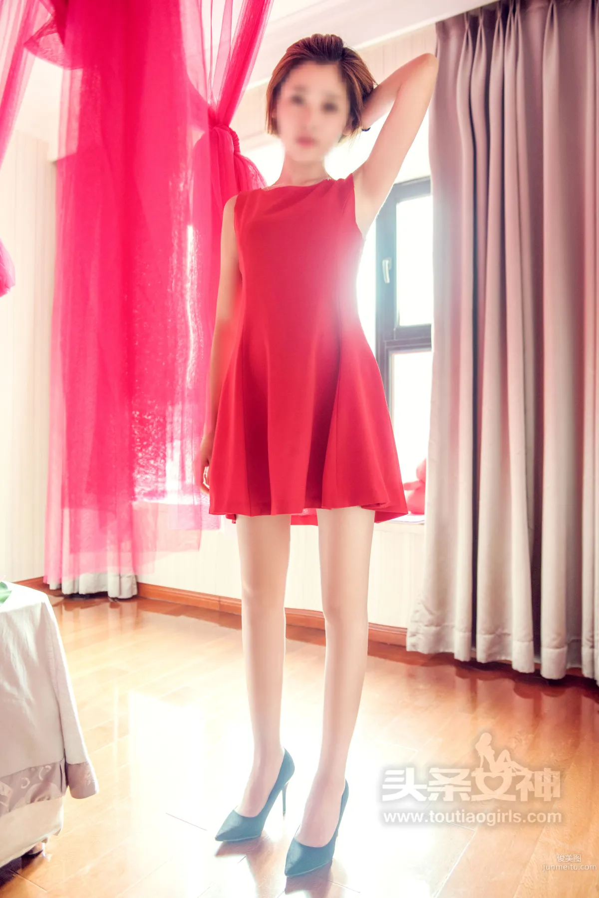 Ai Lisha 'Goddess Visits the Shop Longtaiyuan Chapter' Technician Elective [TouTiao Goddess] Photo Set photo 15