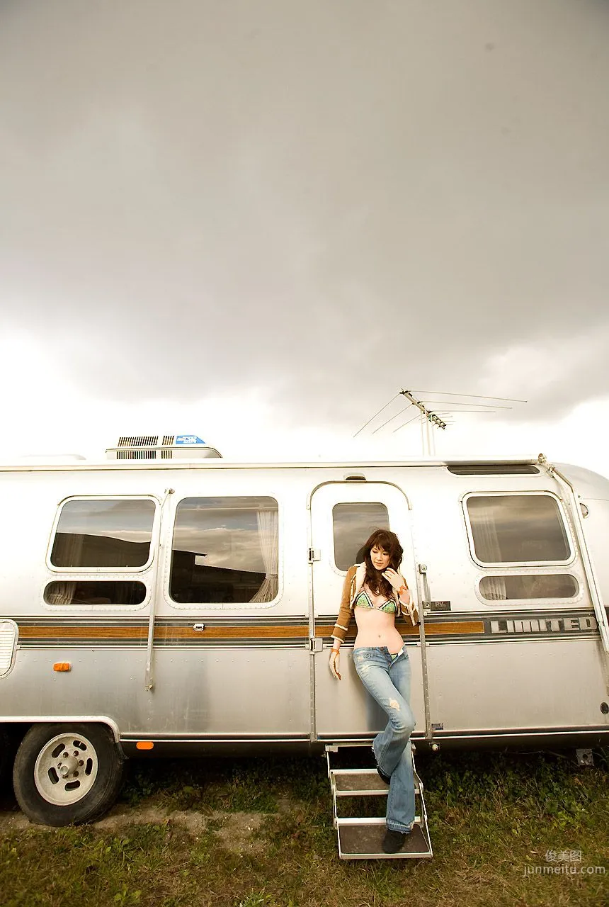 尾上綾華 Ayaka Onoue 《Just the way you are》 [Image.tv] 寫真集 34
