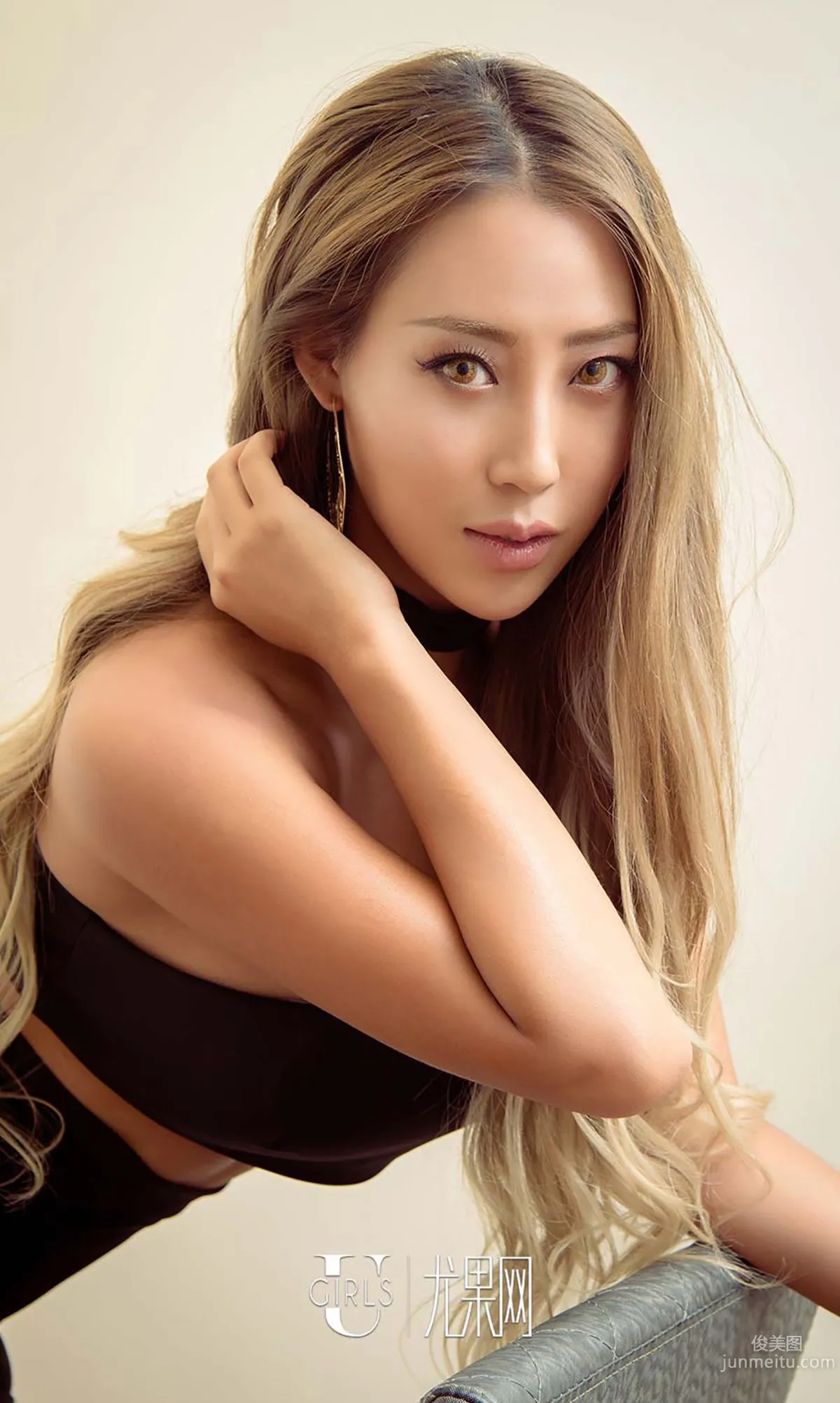 Model Ruan Ruan, Showing Off the Good Scenery [Ugirls App] No.512 Photo Set photo 21