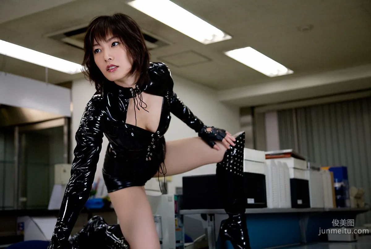 長澤奈央《Night Panther》 [Image.tv] 写真集39