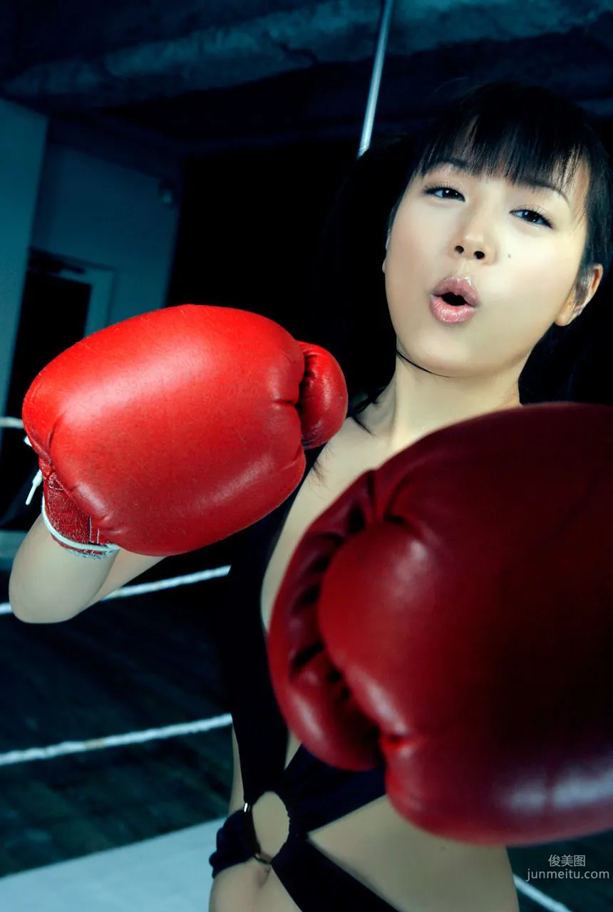 愛川ゆず季+佐野夏芽《Bomber Fight!》 [Image.tv] 寫真集 18