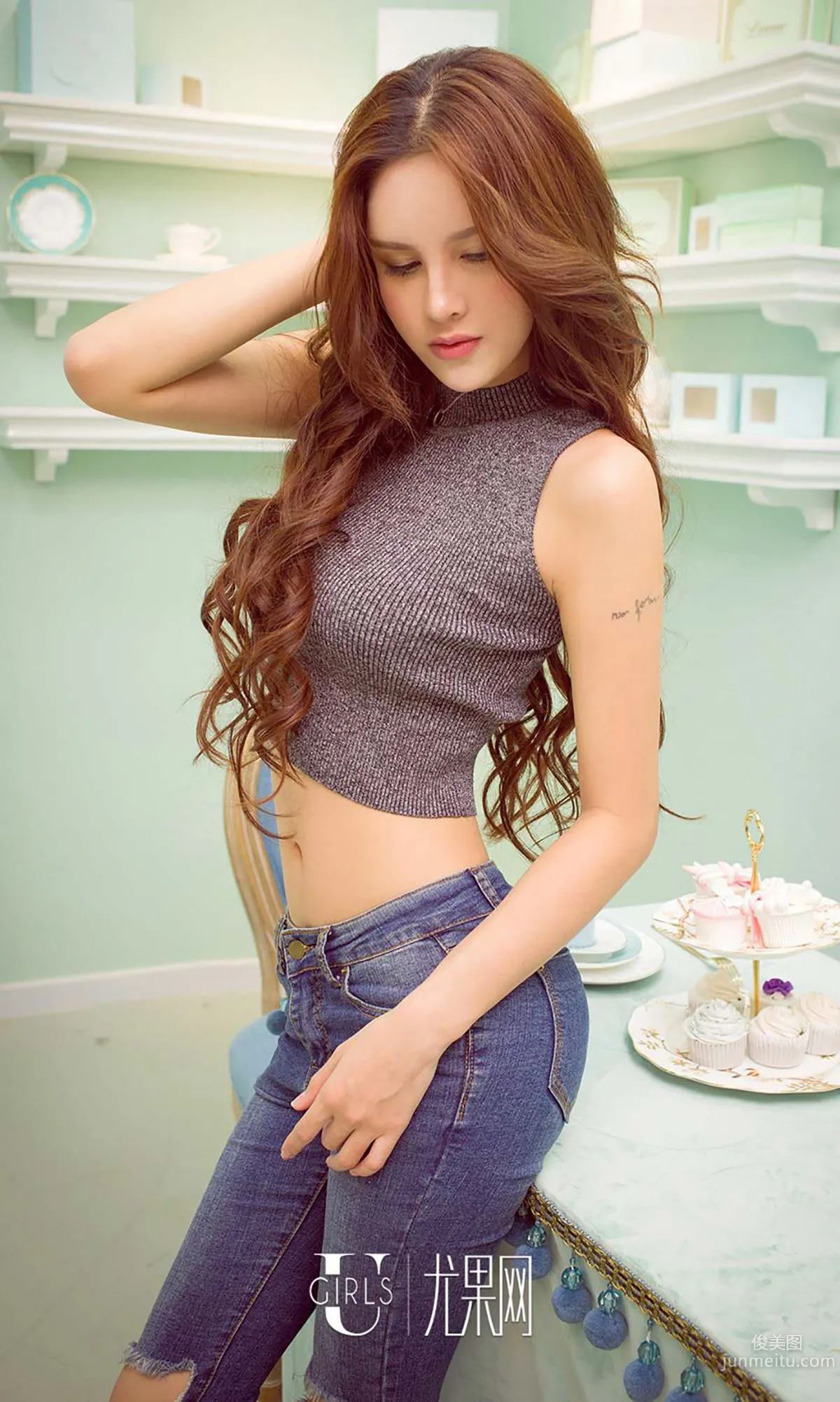 Zeng Jiaqi, The Temptation of the Wardrobe [Ugirls App] No.536 Photo Set photo 37