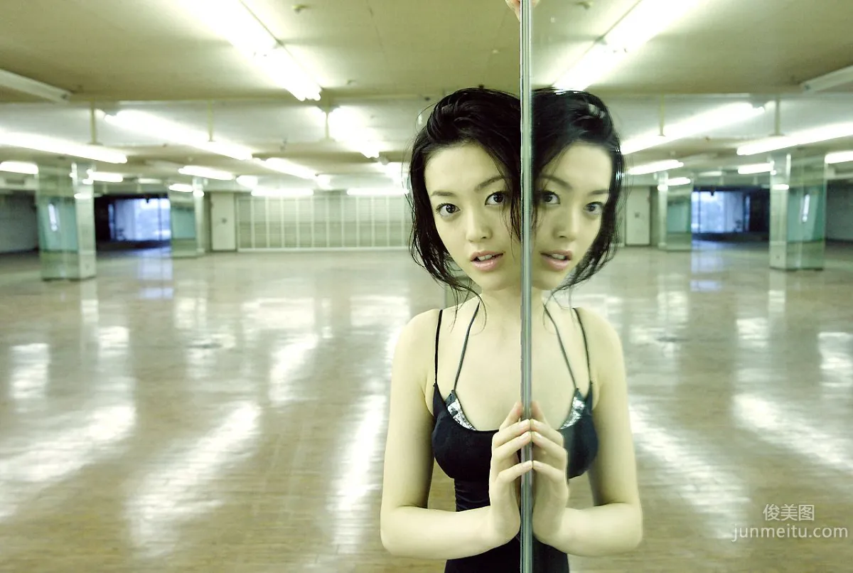Ako Masuki: Image.tv photo 41